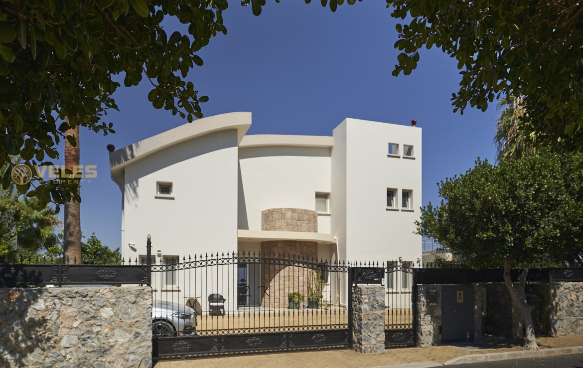 Buy property in Northern Cyprus, SV-491 Finished Villa in Tatlisu, Veles